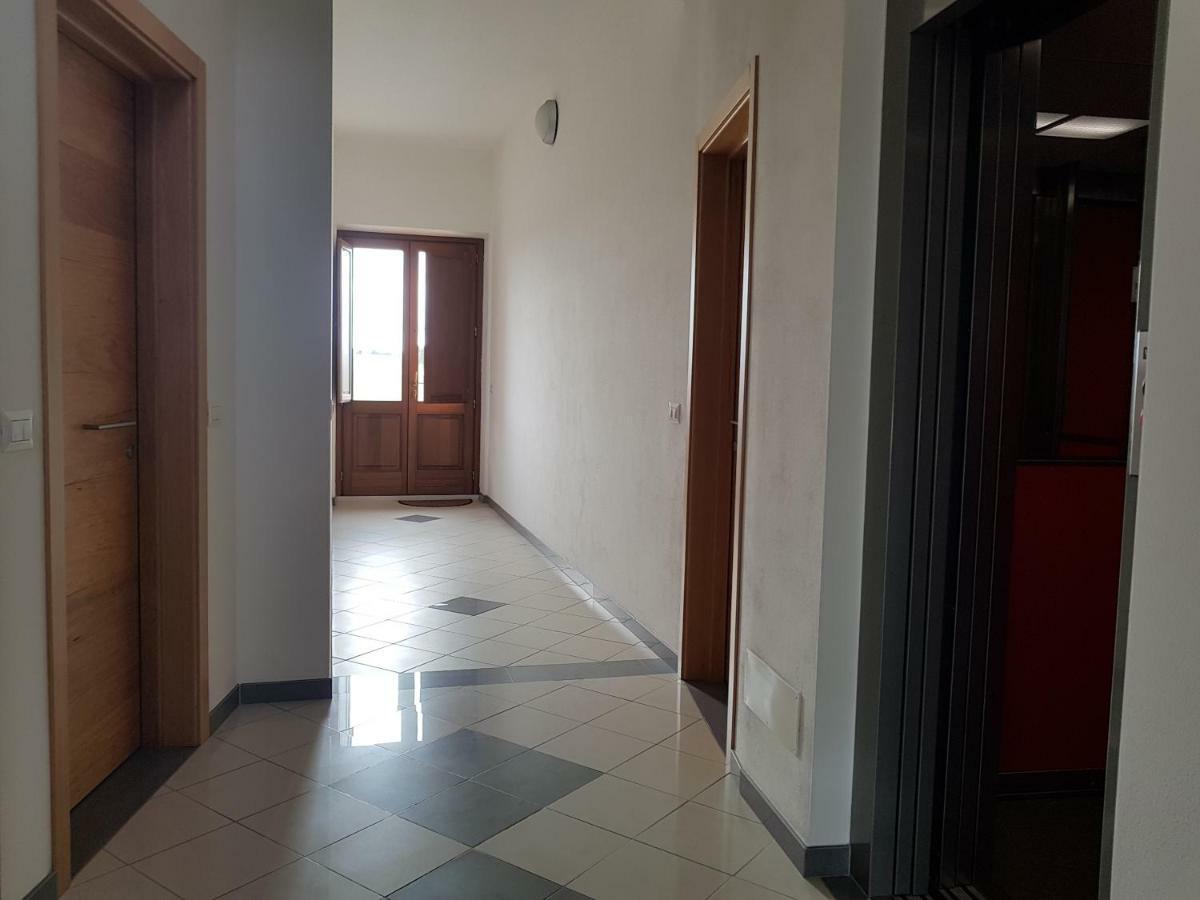 Càbras Giuly Home One מראה חיצוני תמונה
